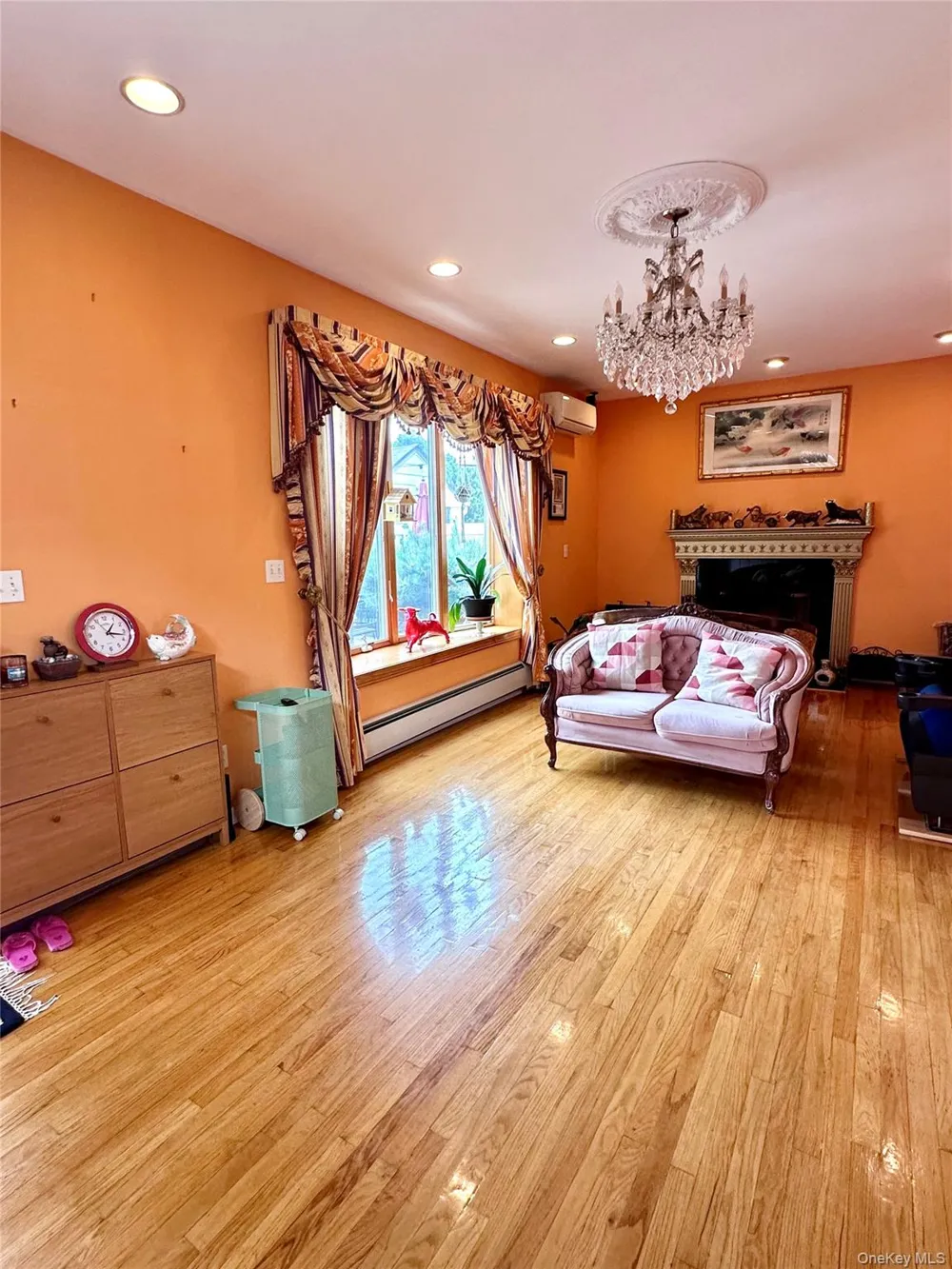 75-19 188th Street Fresh Meadows, NY 11366
