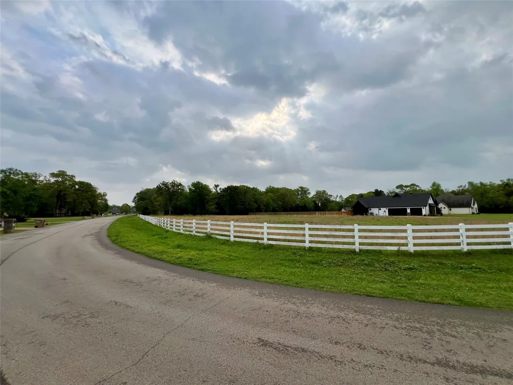 21027 Gatlinburg Road Bullard, TX 75757