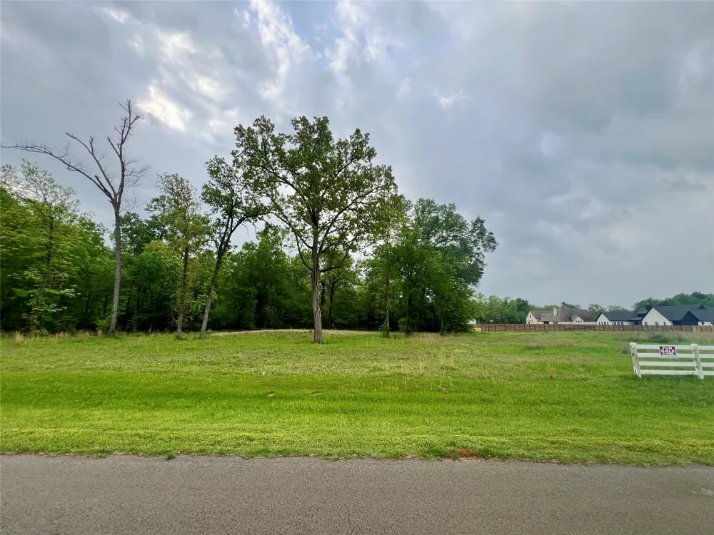 21079 Gatlinburg Road Bullard, TX 75757