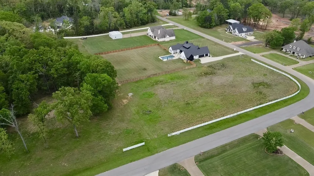 21079 Gatlinburg Road Bullard, TX 75757