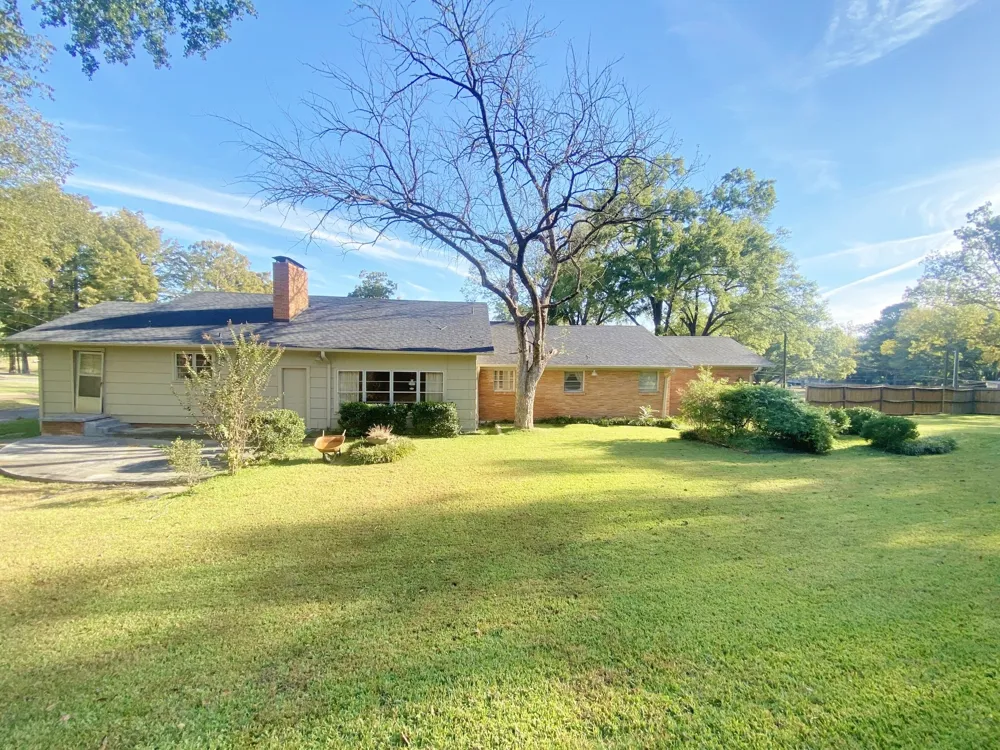 508 Dellwood Mt Pleasant, TX 75455