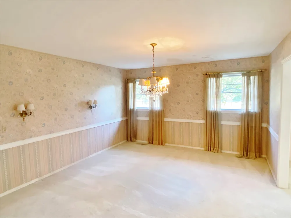 508 Dellwood Mt Pleasant, TX 75455