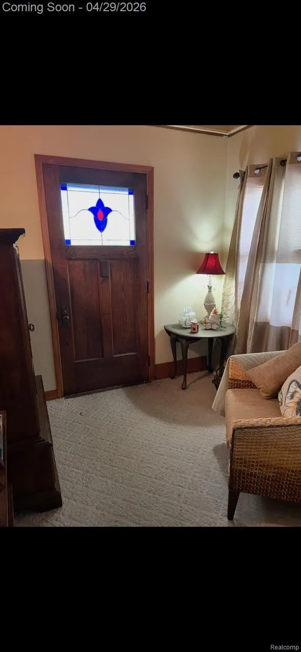 45236 Deshon Street Utica City, MI 48317