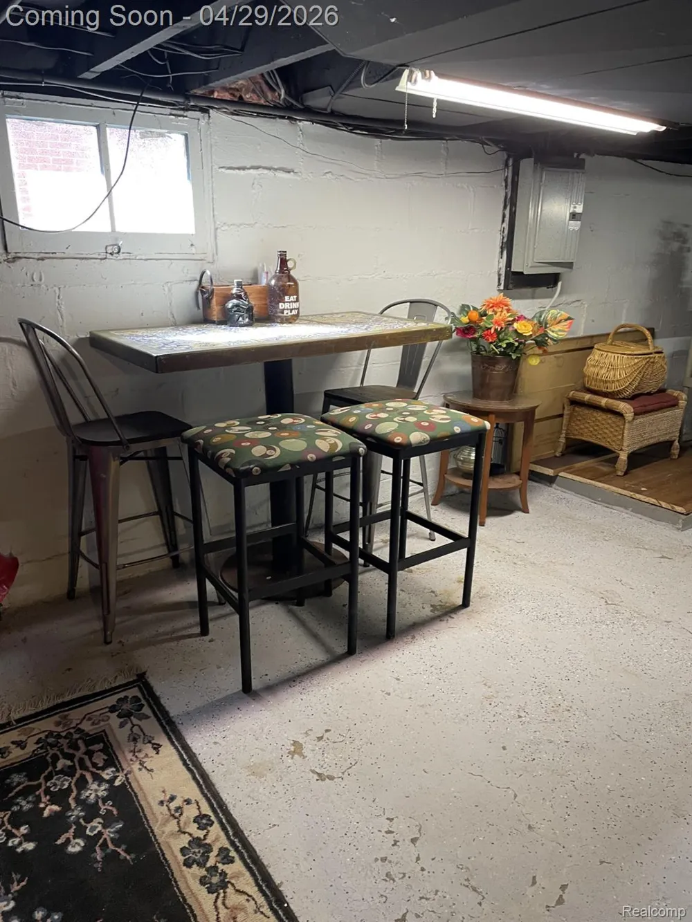 45236 Deshon Street Utica City, MI 48317