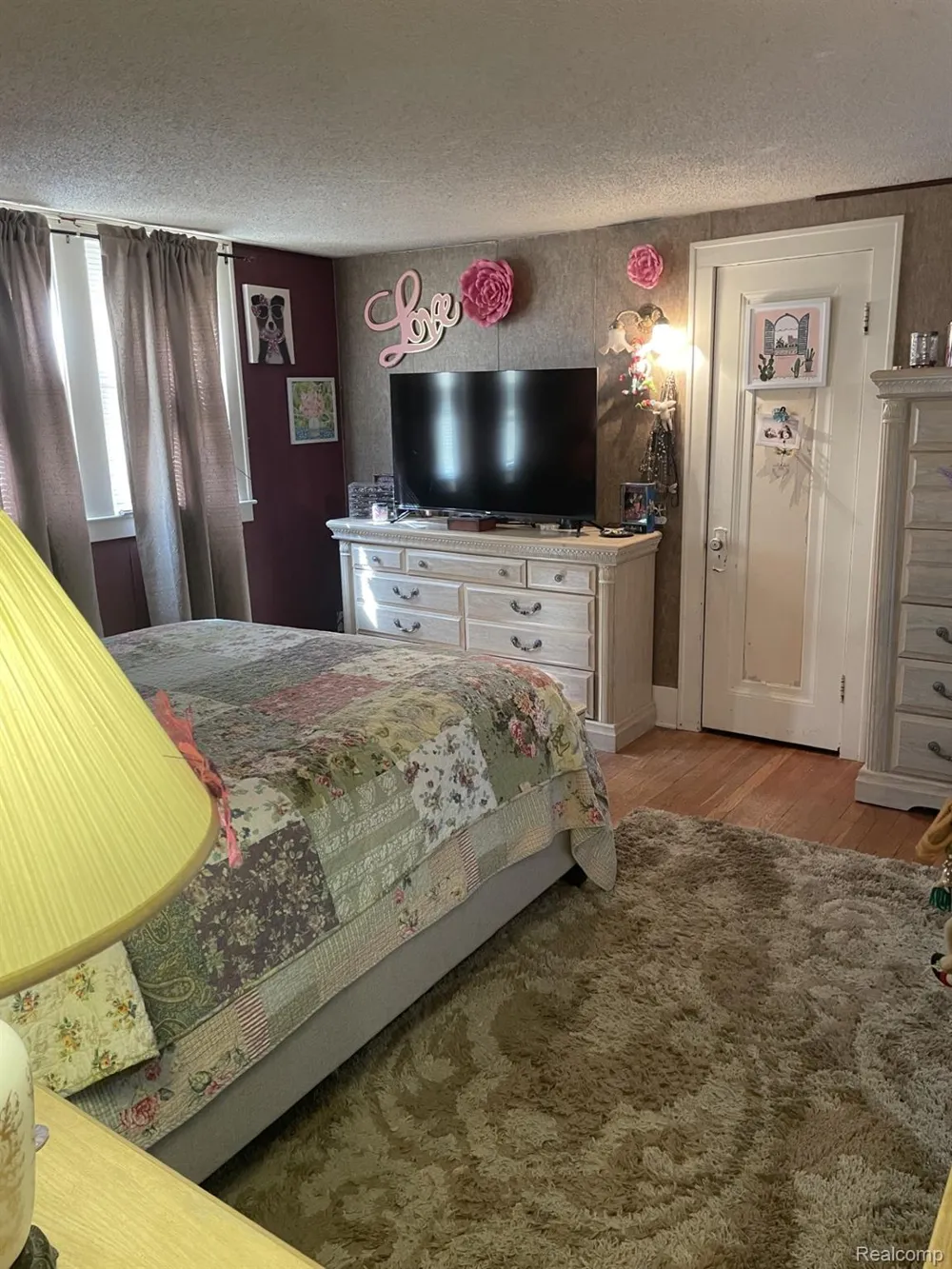 45236 Deshon Street Utica City, MI 48317