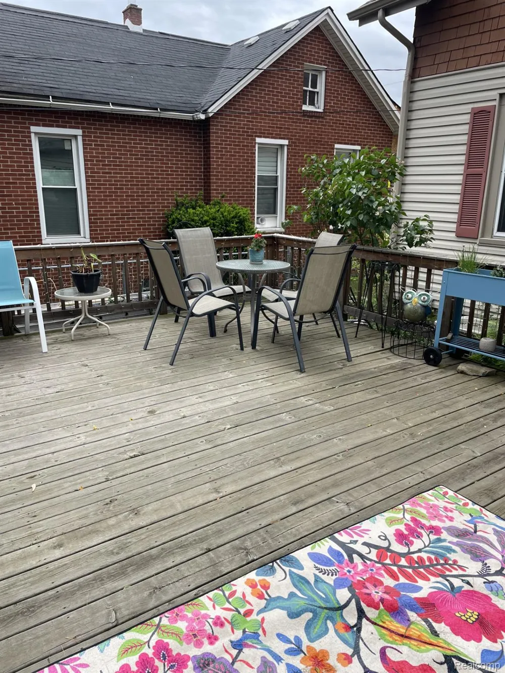 45236 Deshon Street Utica City, MI 48317