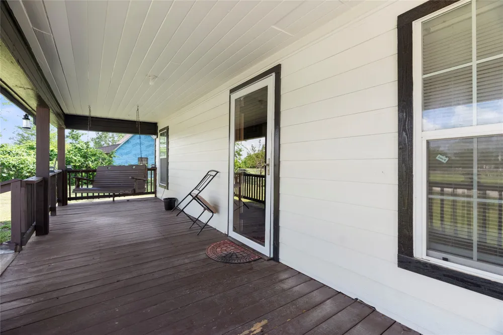 300 S Wall Street Itasca, TX 76055