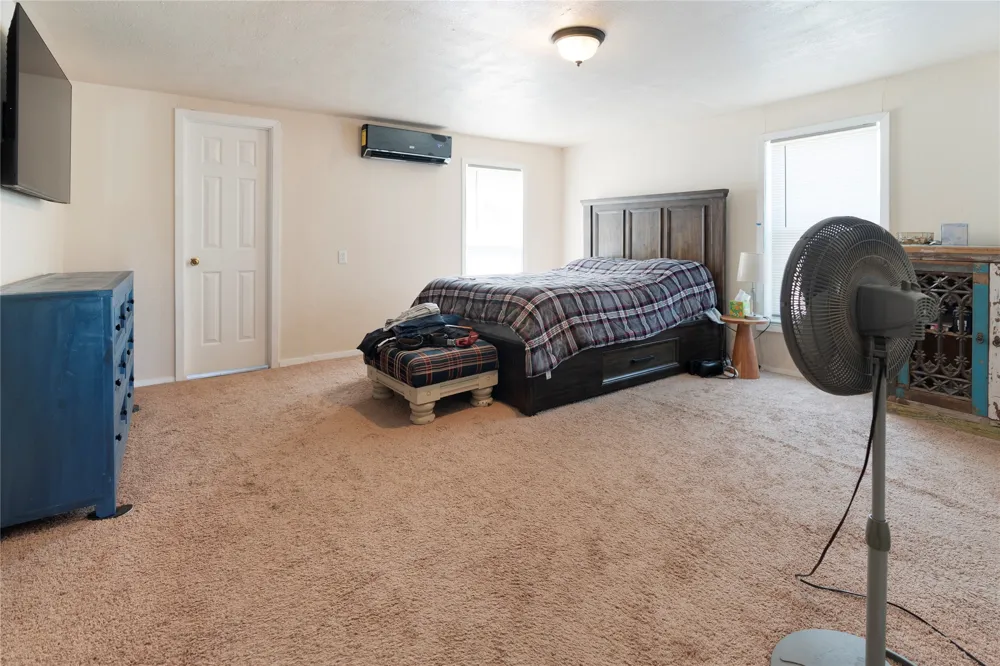 300 S Wall Street Itasca, TX 76055