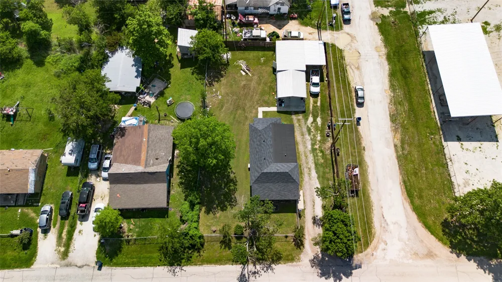 300 S Wall Street Itasca, TX 76055
