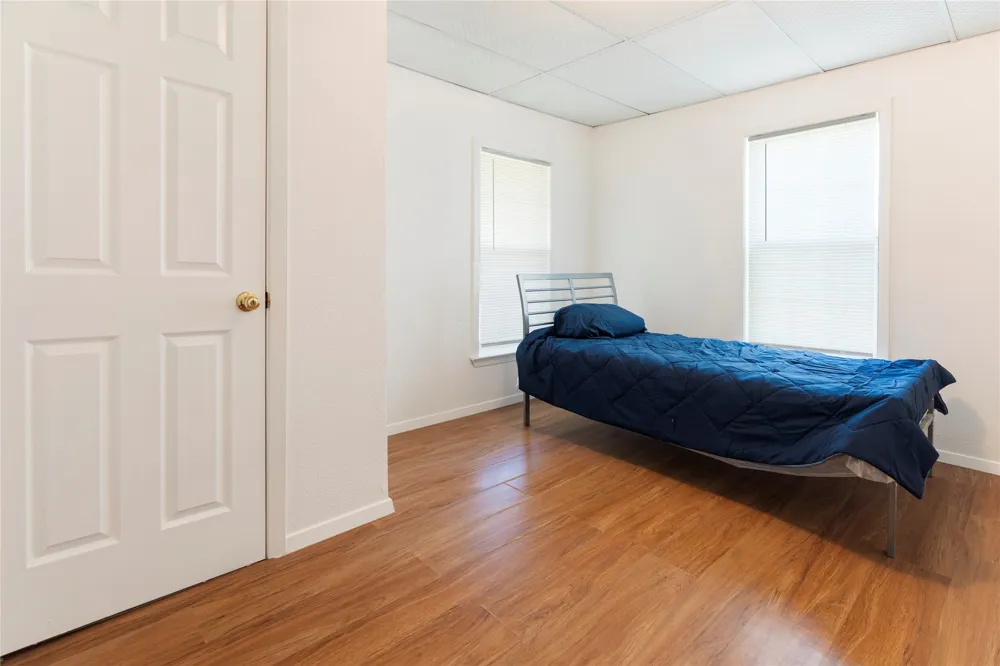 300 S Wall Street Itasca, TX 76055