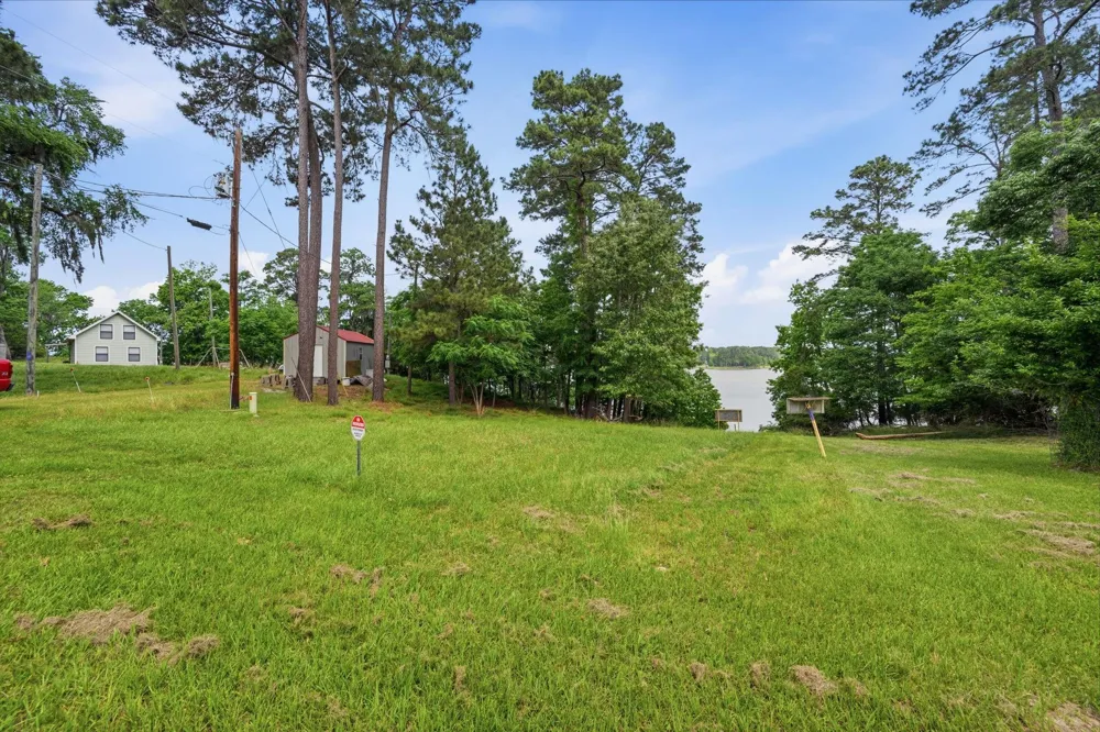 365 Point Drive Trinity, TX 75862