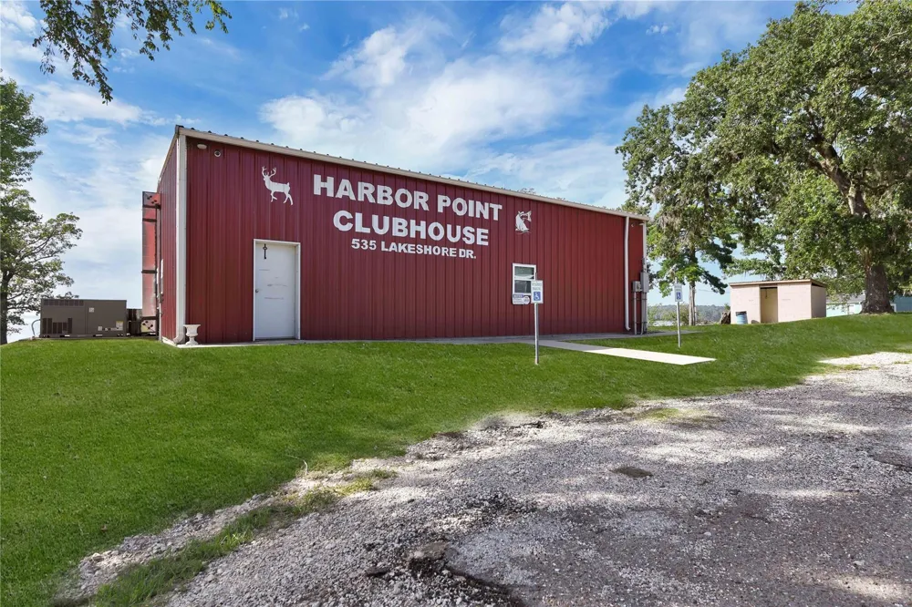 365 Point Drive Trinity, TX 75862