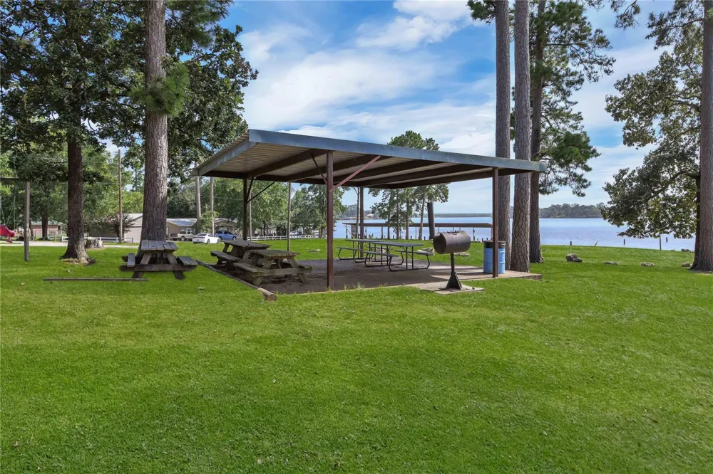 365 Point Drive Trinity, TX 75862
