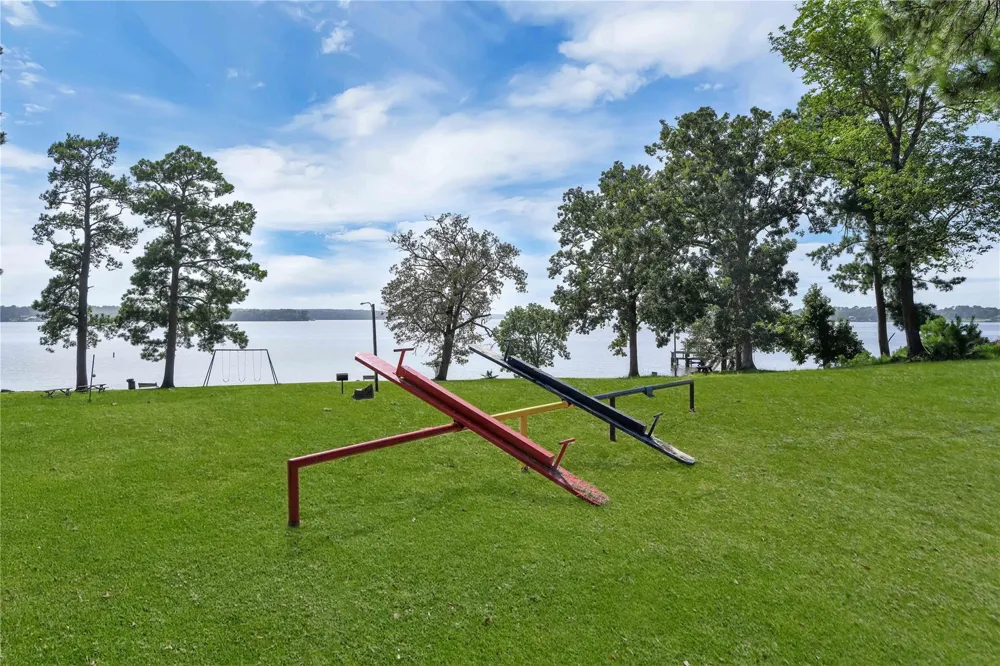365 Point Drive Trinity, TX 75862