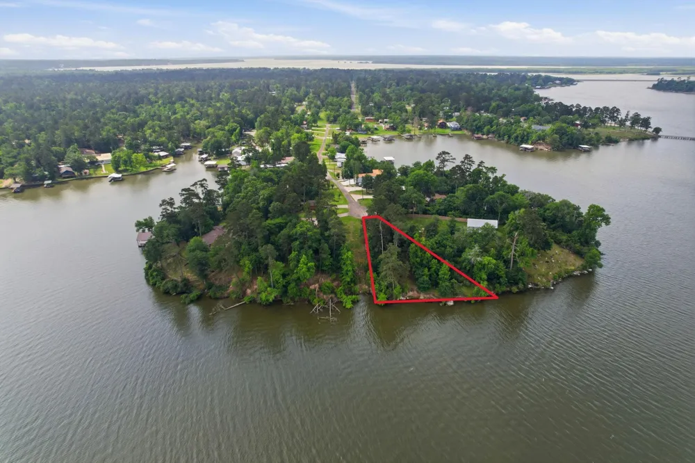 365 Point Drive Trinity, TX 75862