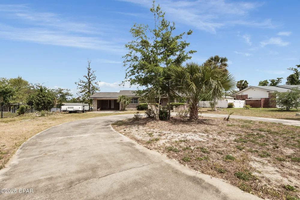 1803 E 9th Street Lynn Haven, FL 32444