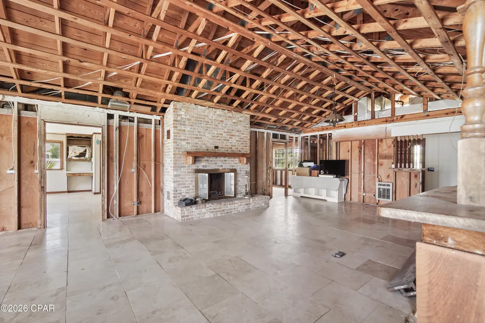1803 E 9th Street Lynn Haven, FL 32444