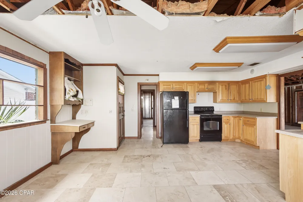 1803 E 9th Street Lynn Haven, FL 32444