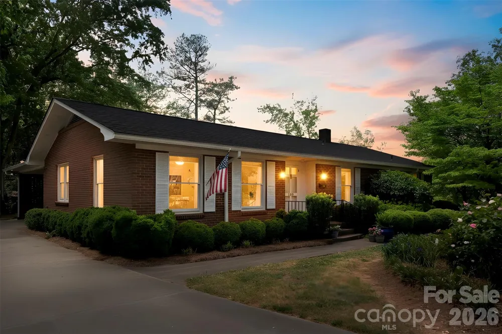 208 S Dixie Street Cherryville, NC 28021