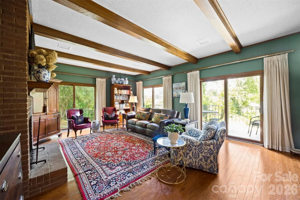 208 S Dixie Street Cherryville, NC 28021