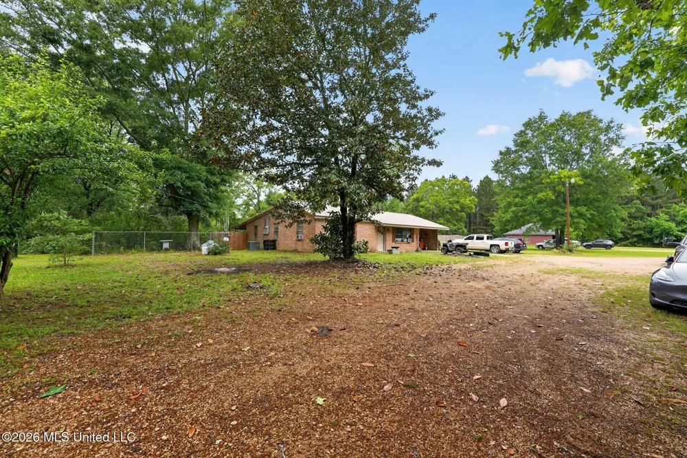 838 S Main Street Mendenhall, MS 39114