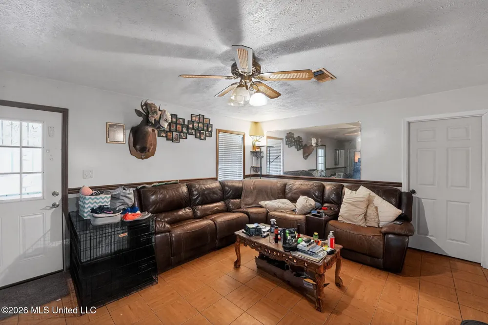 838 S Main Street Mendenhall, MS 39114
