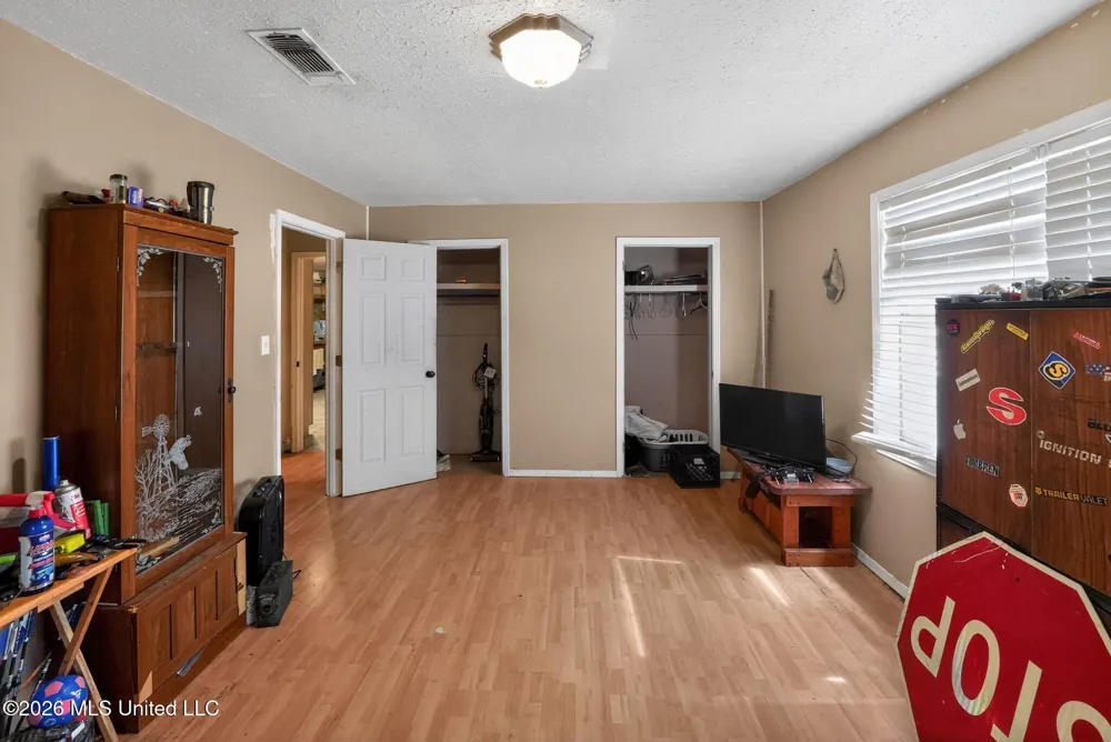 838 S Main Street Mendenhall, MS 39114