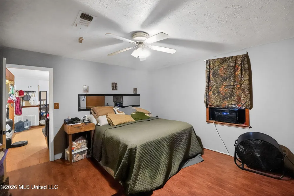 838 S Main Street Mendenhall, MS 39114