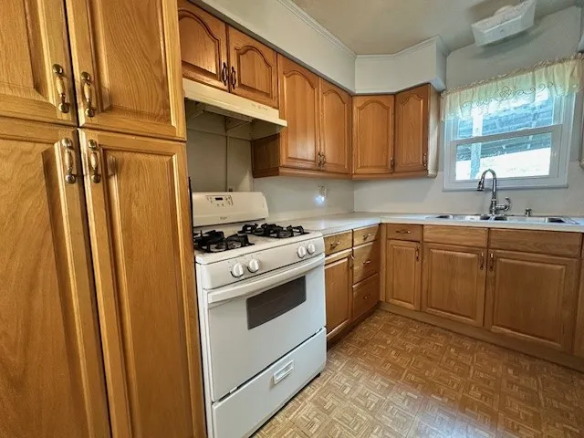 303 S 22nd Street Kingsville, TX 78363
