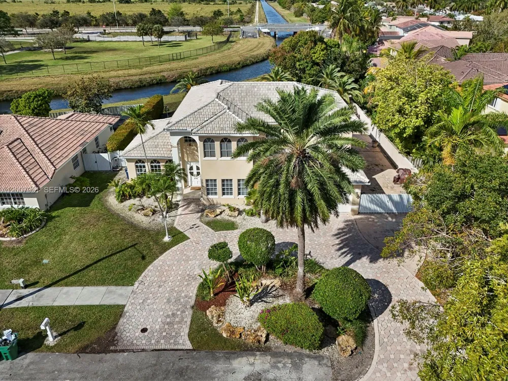 11230 SW 156th Ave Miami, FL 33196