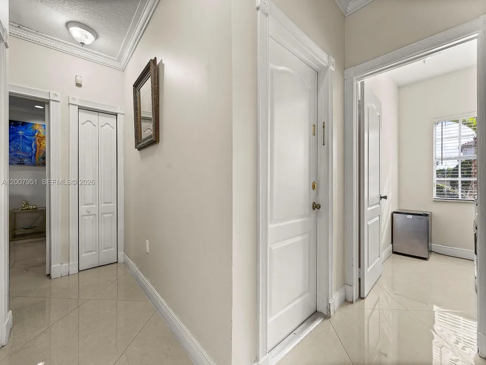 11230 SW 156th Ave Miami, FL 33196