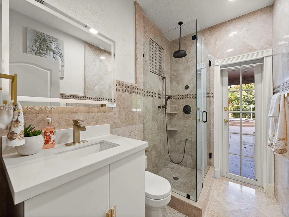 11230 SW 156th Ave Miami, FL 33196