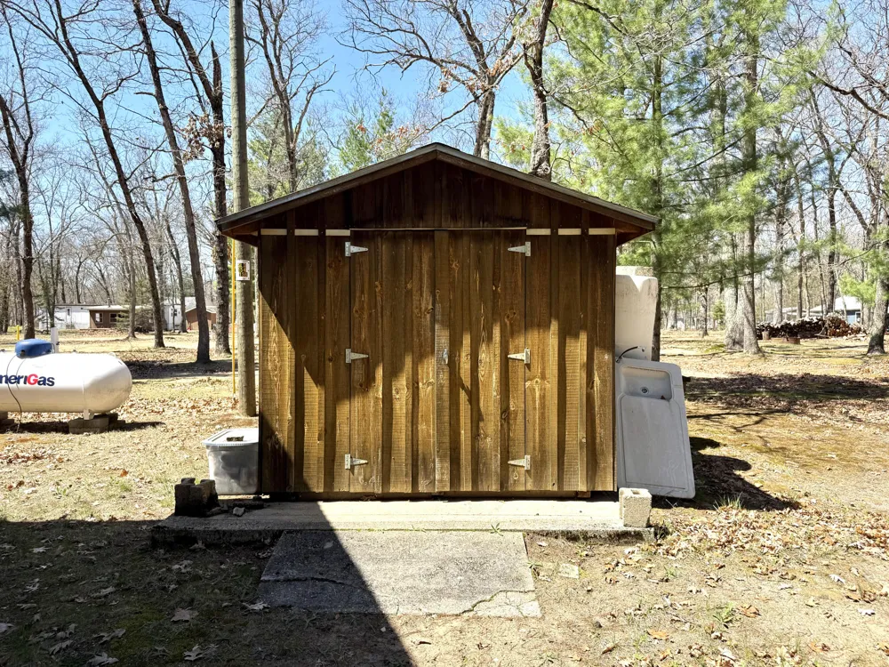 11881 S Winesap Road Lake Township, MI 49304