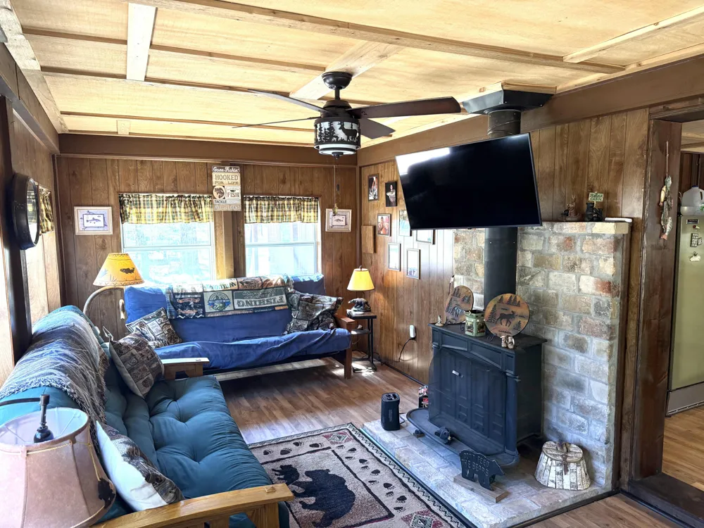 11881 S Winesap Road Lake Township, MI 49304