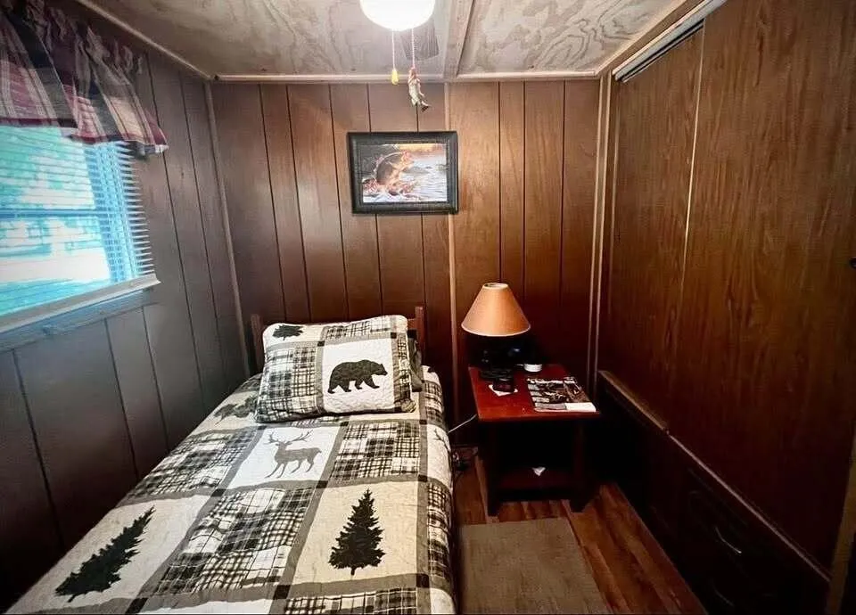 11881 S Winesap Road Lake Township, MI 49304