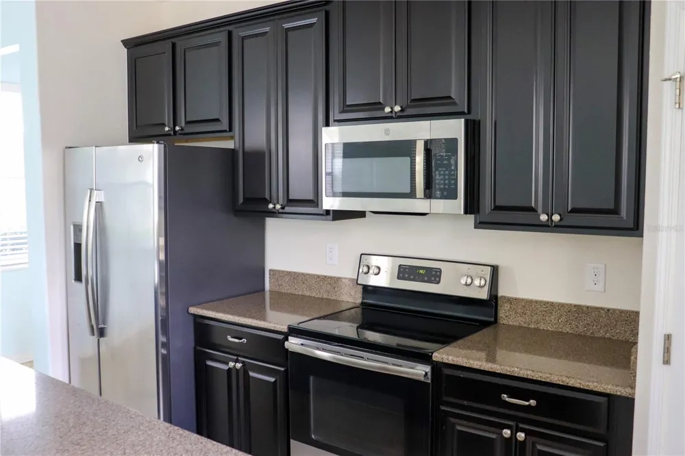6834 HABITAT DRIVE Harmony, FL 34773