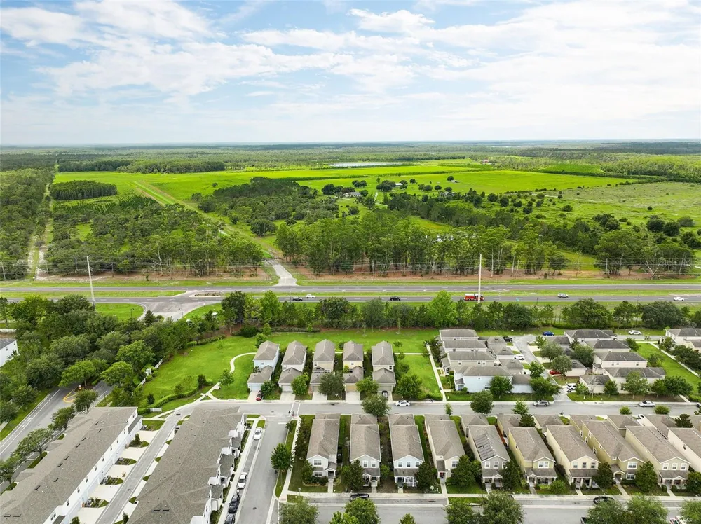 6834 HABITAT DRIVE Harmony, FL 34773