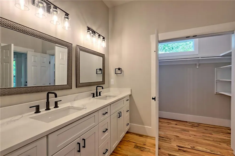 341 Abby Lane Clayton, GA 30525
