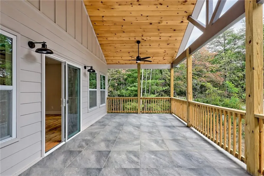 341 Abby Lane Clayton, GA 30525