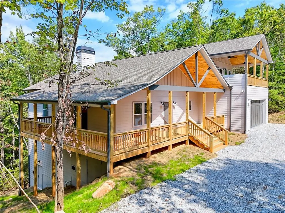 341 Abby Lane Clayton, GA 30525