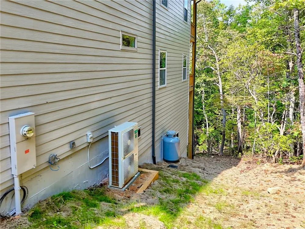 341 Abby Lane Clayton, GA 30525