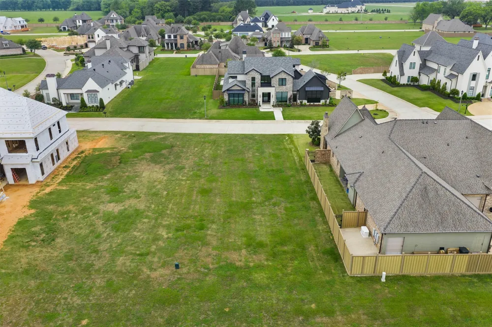 305 Chimes Street Bossier City, LA 71111