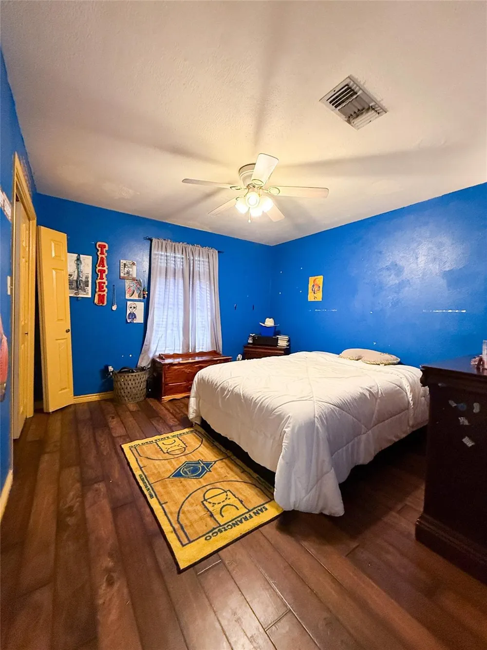 708 W Railroad Buffalo, TX 75831