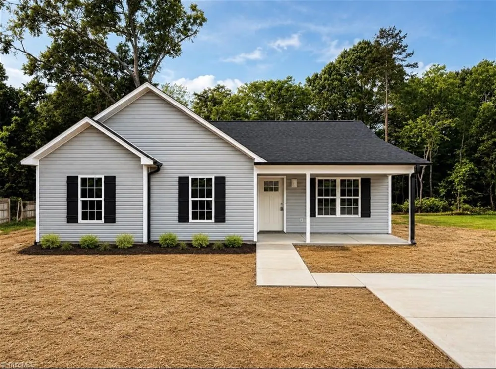 325 Price Street Eden, NC 27288