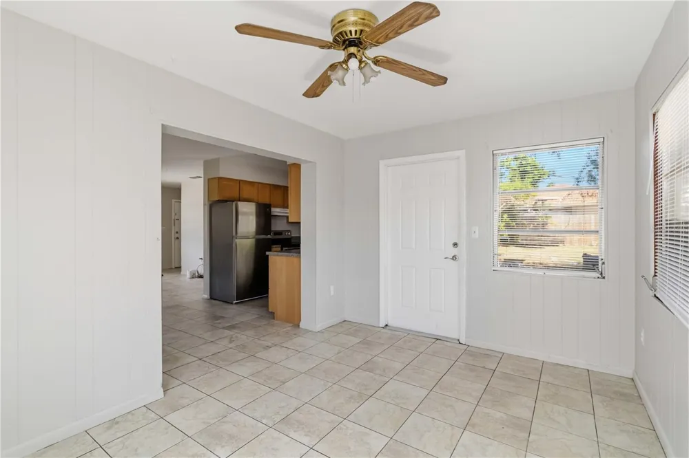 308 LANTANA AVENUE Sarasota, FL 34243