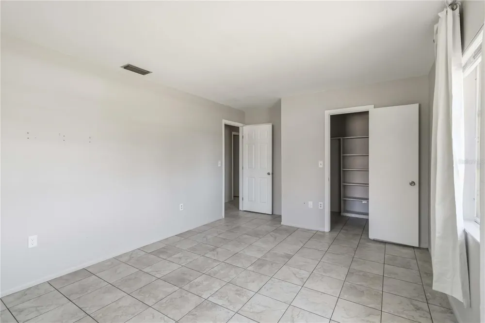 308 LANTANA AVENUE Sarasota, FL 34243