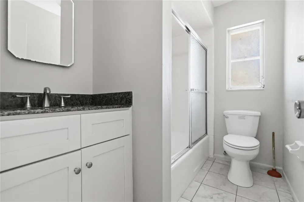 308 LANTANA AVENUE Sarasota, FL 34243