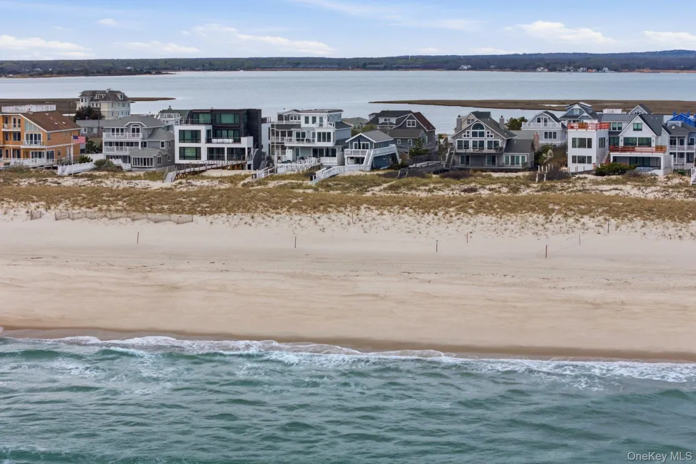 905 Dune Road Westhampton Dunes, NY 11978