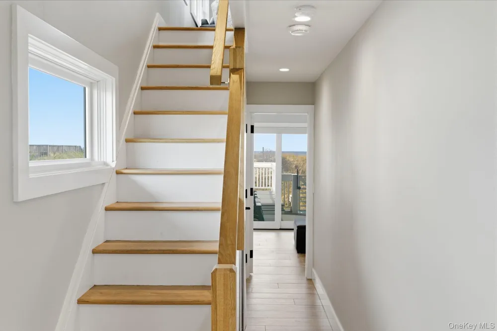 905 Dune Road Westhampton Dunes, NY 11978