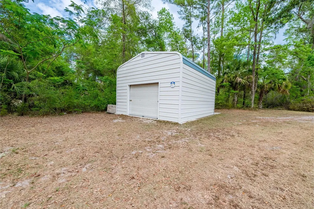 1753 SE HIGHWAY 349 Old Town, FL 32680